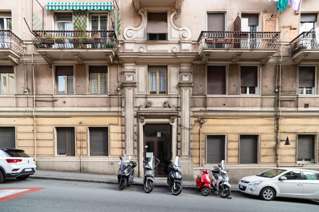 Lily'S - Near Harbor And Downtown With Terrace - Italy Flat Vacation Apartment Genoa Exterior photo